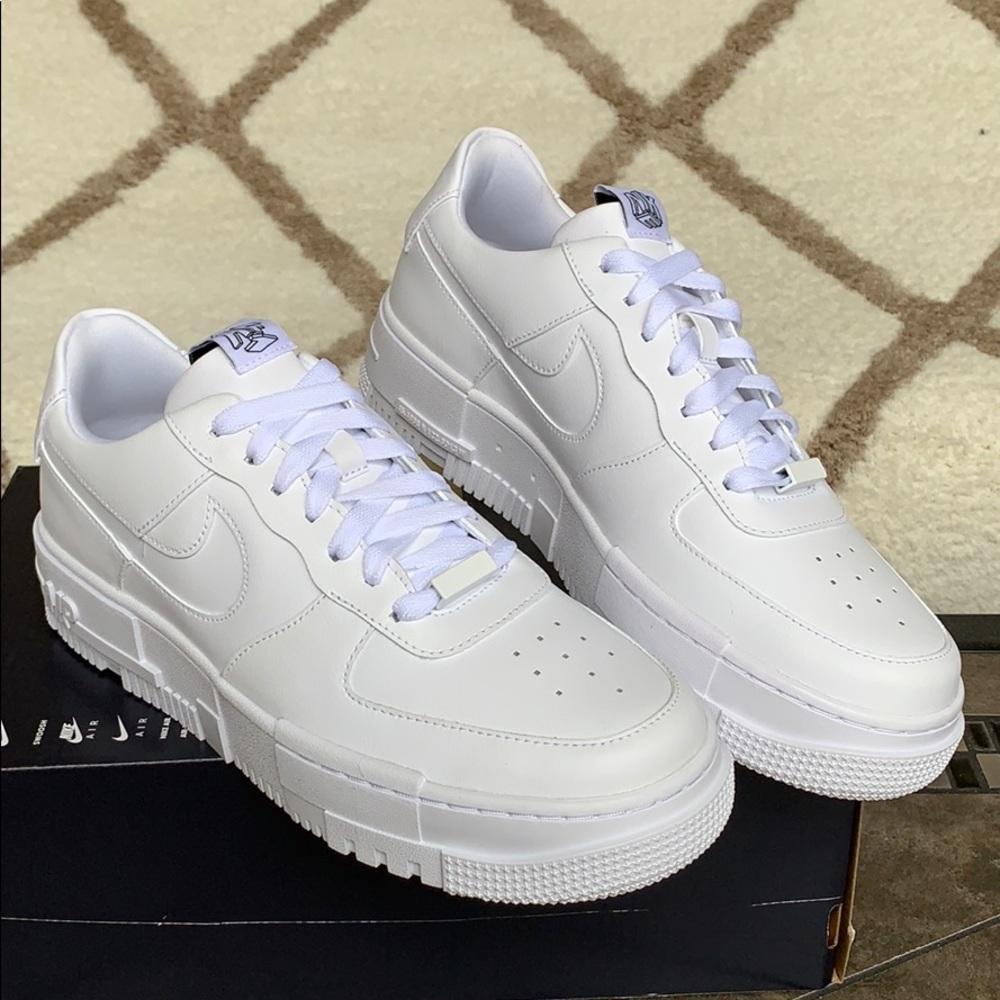 NIKE W AF1 PIXEL WHITE/WHITE-BLACK-SAIL - Picture 4 of 16